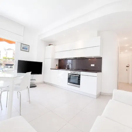 Appartement Hostdomus - Esperidi